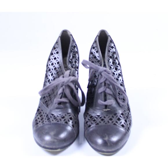 Sam Edelman Heels Womens 8M Grey S-Sawyer Perforated Leather Oxford Shooties - Picture 2 of 5